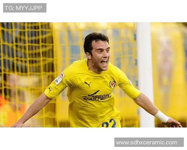 怀旧时光中的绿茵传奇回眸很多老足球明星的经典瞬间与辉煌岁月